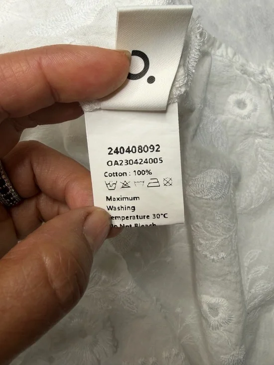 White Floral Embroidered 100% Cotton Boho Blouse | Cottagecore - Picture 8 of 8